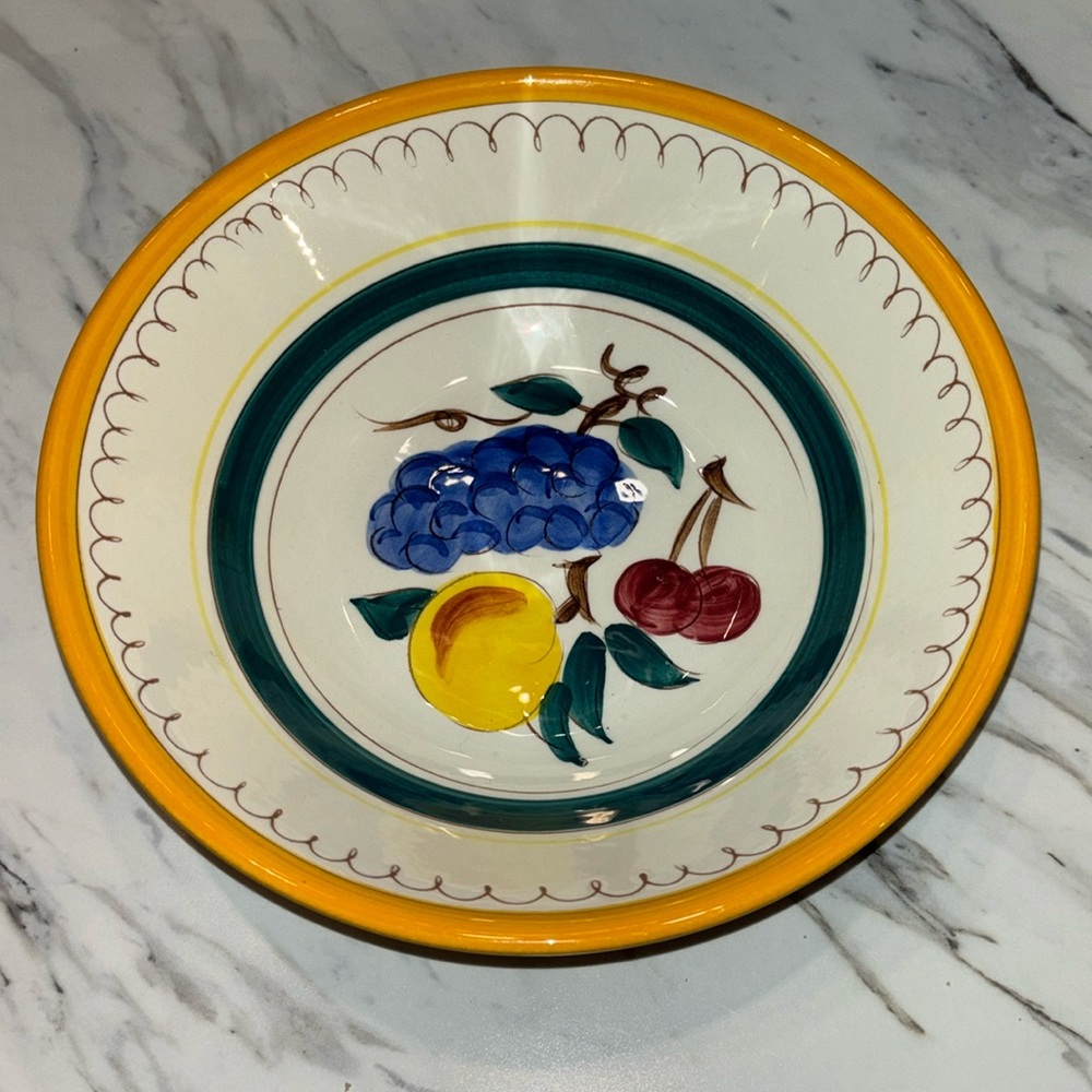 Stangl pottery 9” salad fruit bowl